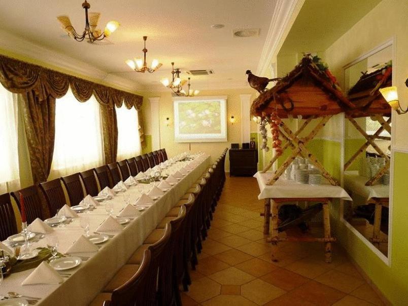 Zajazd Sokol Otel Nienadówka Dış mekan fotoğraf